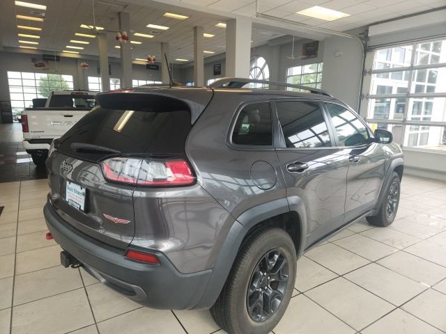 Used 2021 Jeep Cherokee Trailhawk w/ Sun, Sound & Nav Group AWD/4WD image 9
