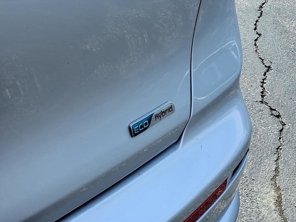 Used 2018 Kia Niro EX image 29