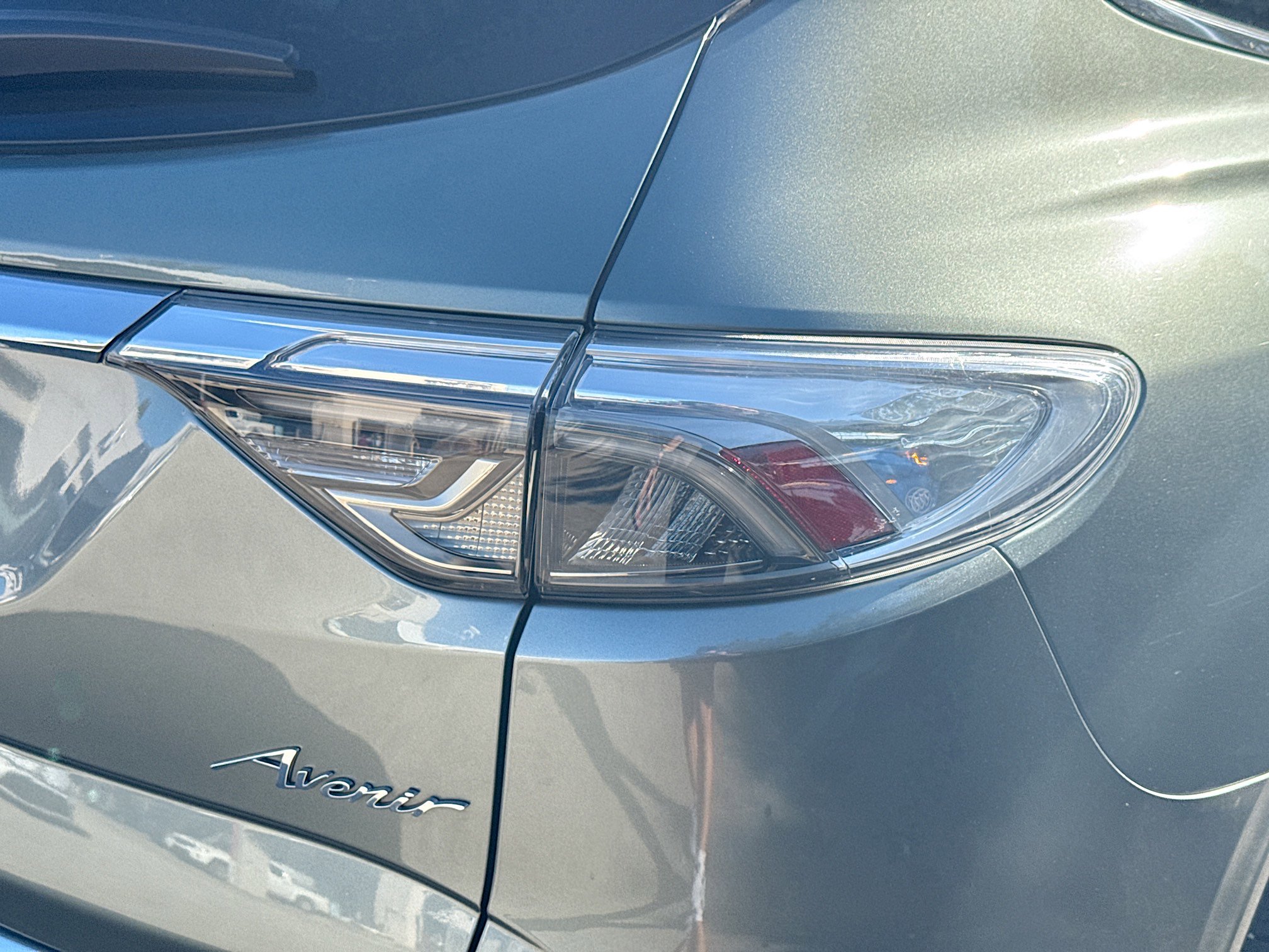 Used 2022 Buick Enclave Avenir w/ Avenir Technology Package image 29