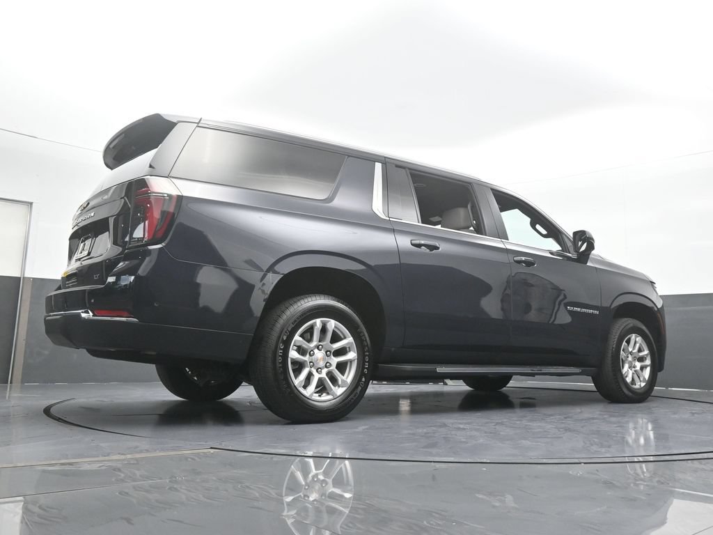 Used 2025 Chevrolet Suburban LT RWD image 74