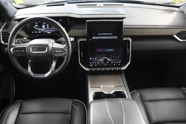 Used 2024 GMC Acadia Denali AWD/4WD image 2
