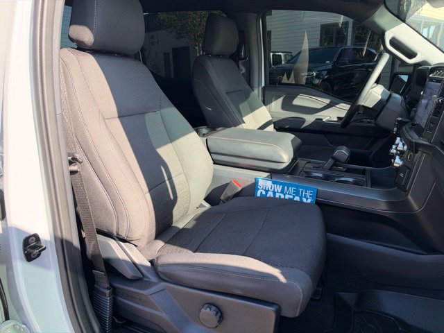 Used 2024 Ford F150 XLT w/ XLT Black Appearance Package RWD image 24