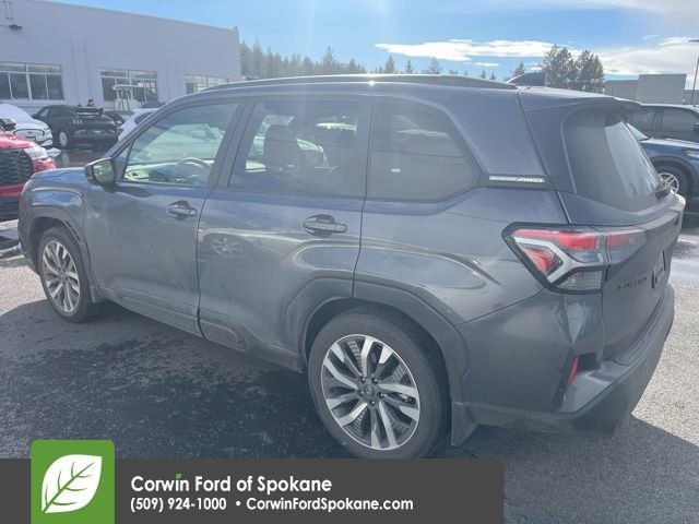 Used 2025 Subaru Forester Touring w/ Popular Package - Touring image 7