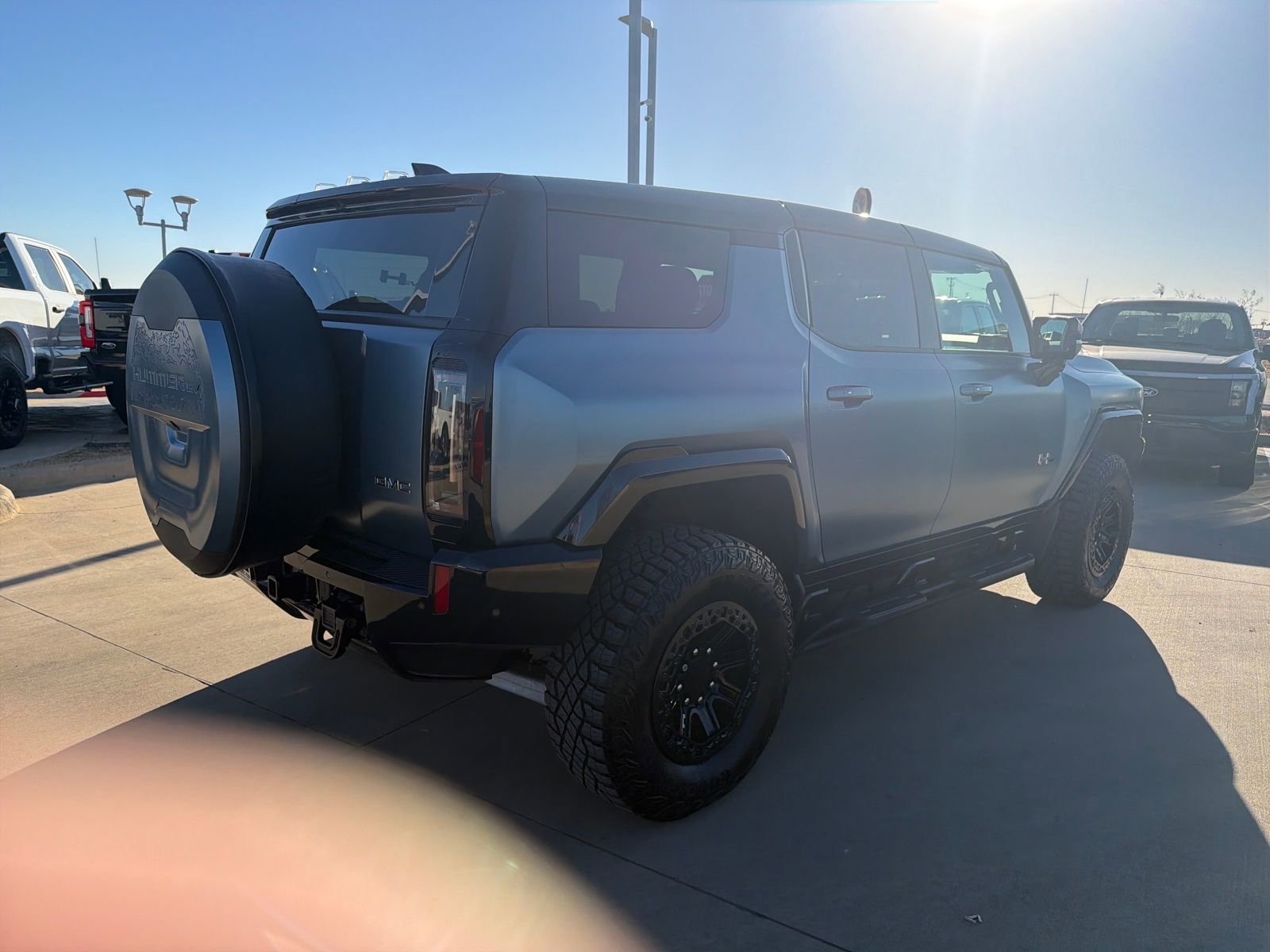 Used 2024 GMC Hummer EV 3X w/ Omega Edition image 6