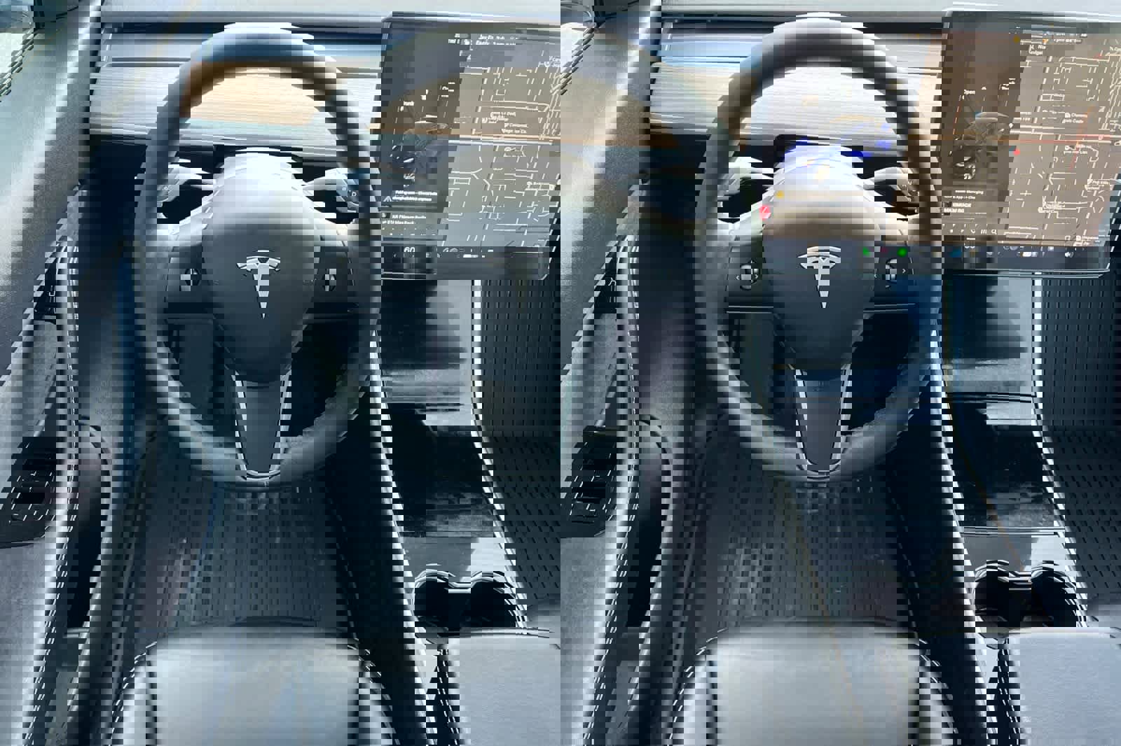 Used 2021 Tesla Model Y Standard Range image 16