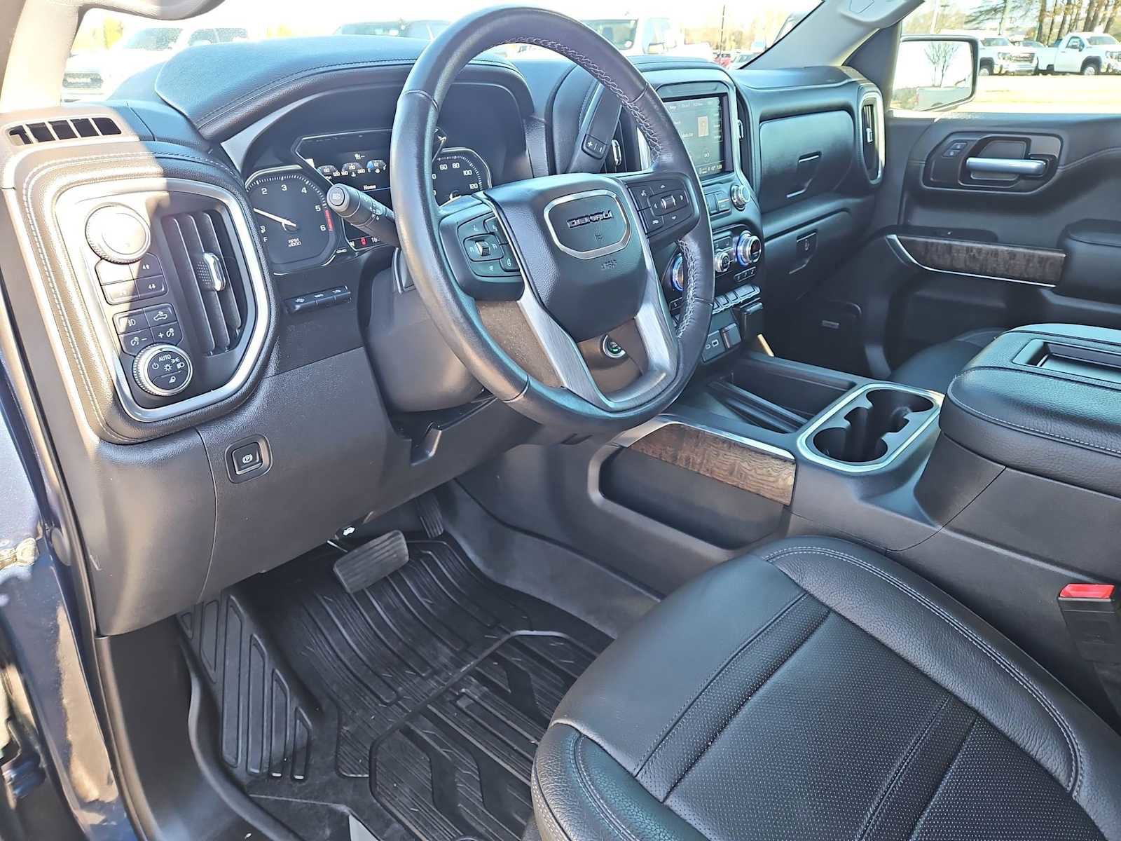 Used 2021 GMC Sierra 1500 Denali w/ Technology Package image 10