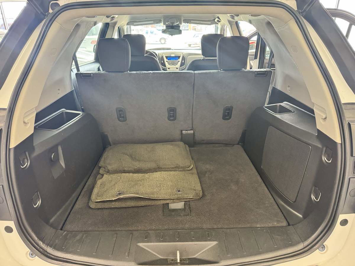 Used 2014 Chevrolet Equinox LS FWD image 18