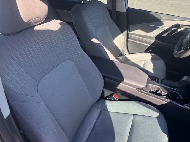 Used 2025 Toyota Camry LE w/ Convenience Package FWD image 16
