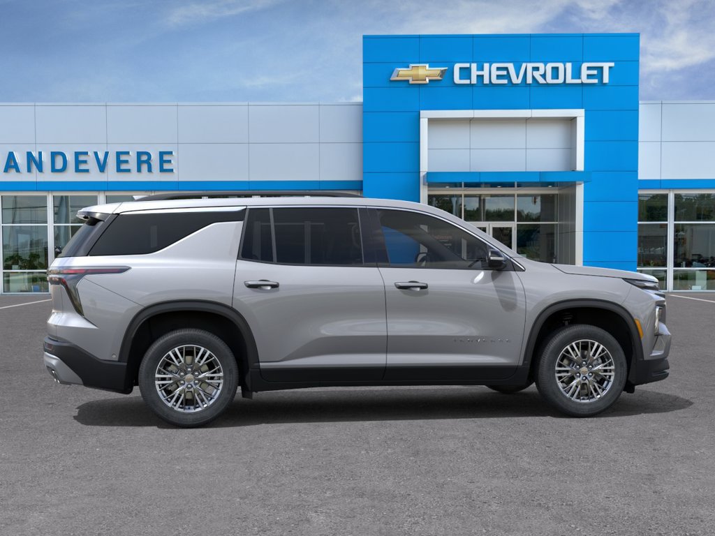 New 2027 Chevrolet Traverse LT w/ Driver Confidence Package AWD/4WD image 7
