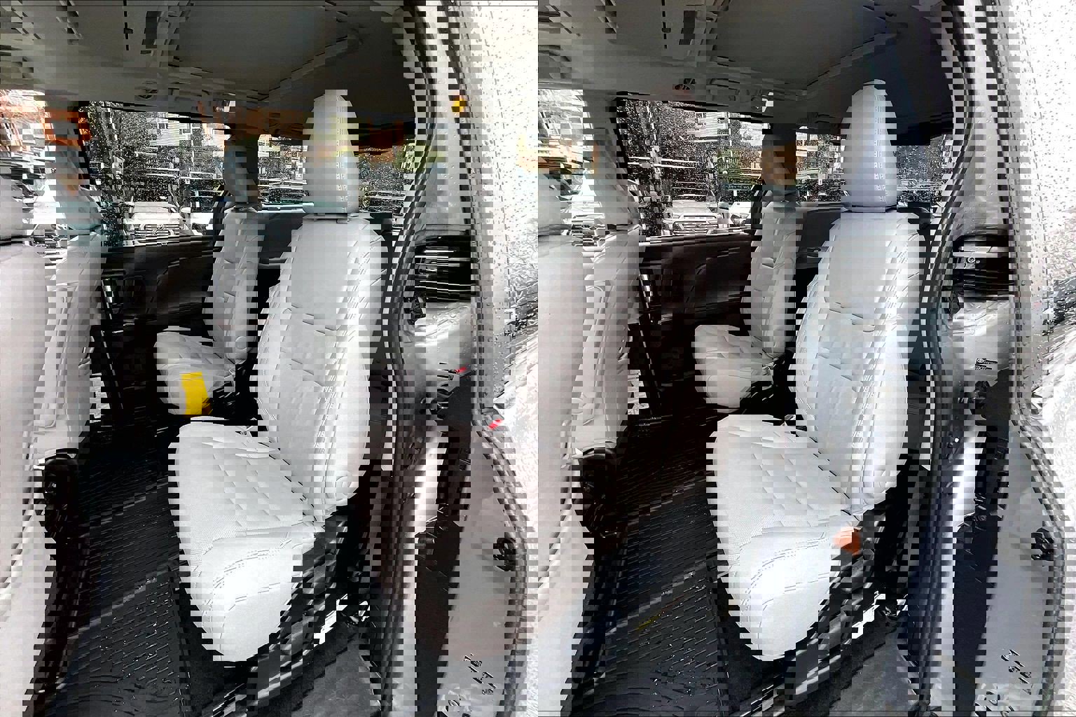 Used 2015 Toyota Sienna Limited Premium image 25