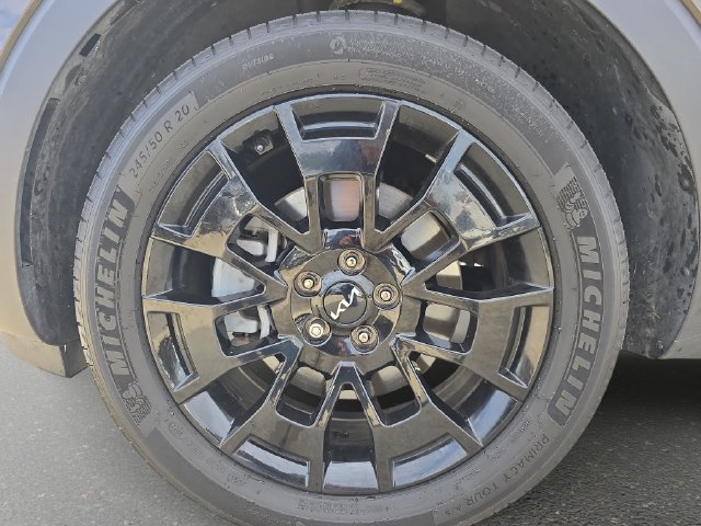 Used 2022 Kia Telluride SX w/ Nightfall Edition Package AWD/4WD image 38