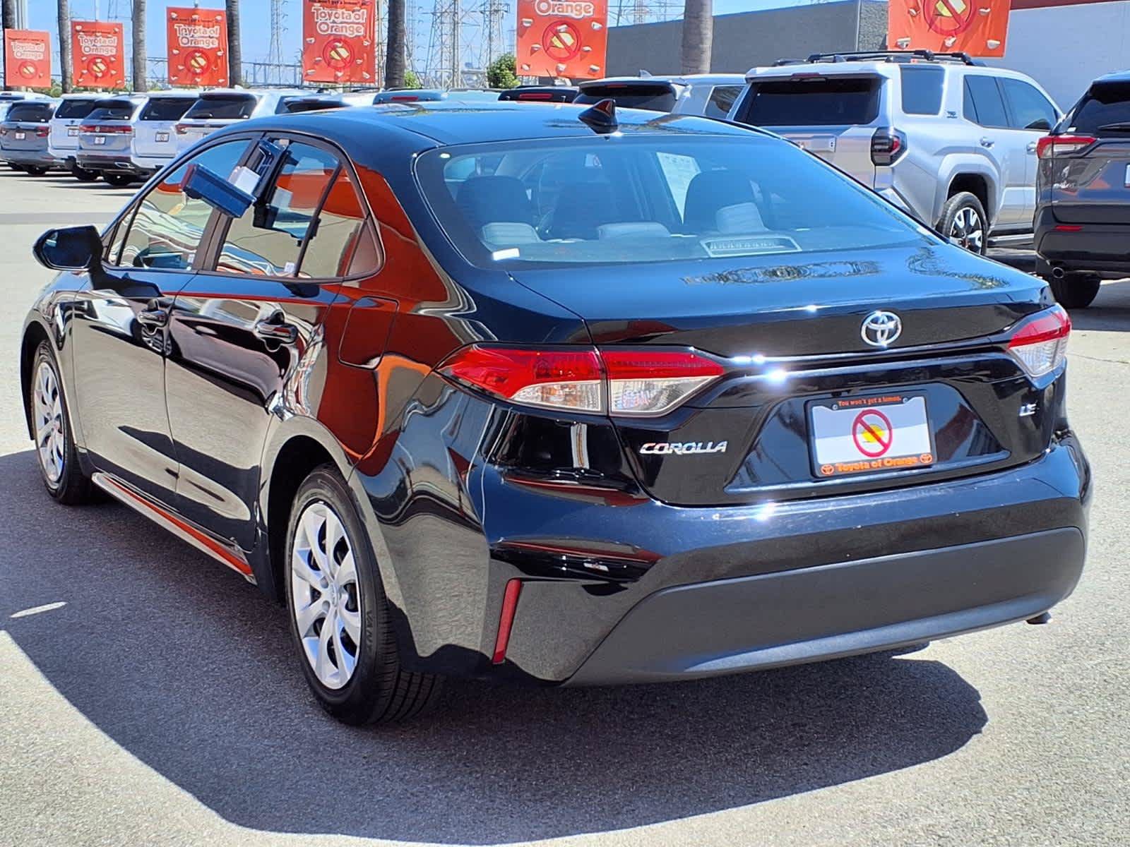Used 2024 Toyota Corolla LE FWD image 4