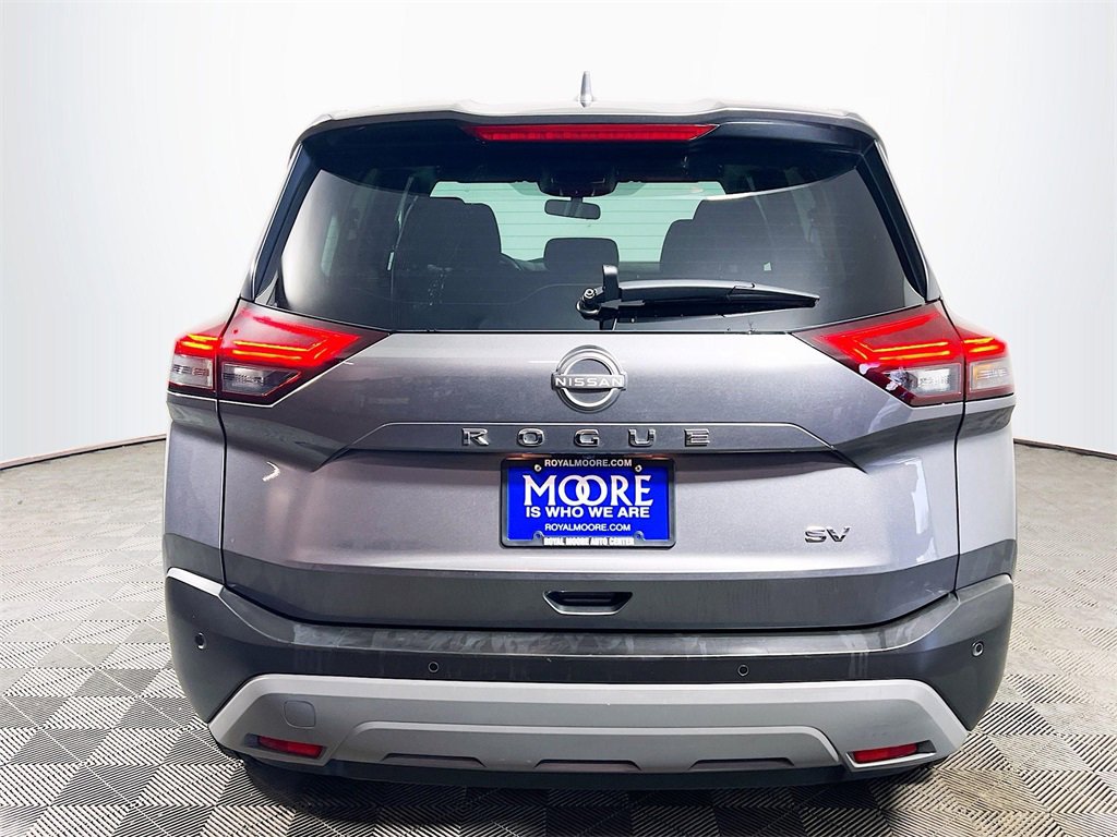 Used 2023 Nissan Rogue SV image 7