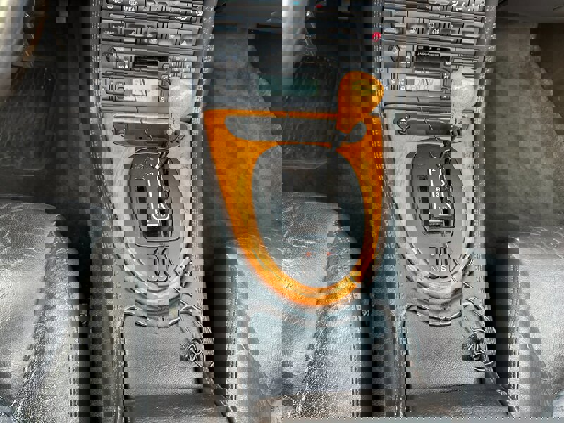 Used 2000 Jaguar XK8 Convertible image 22