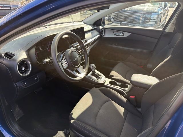 Used 2023 Kia Forte LXS FWD image 9