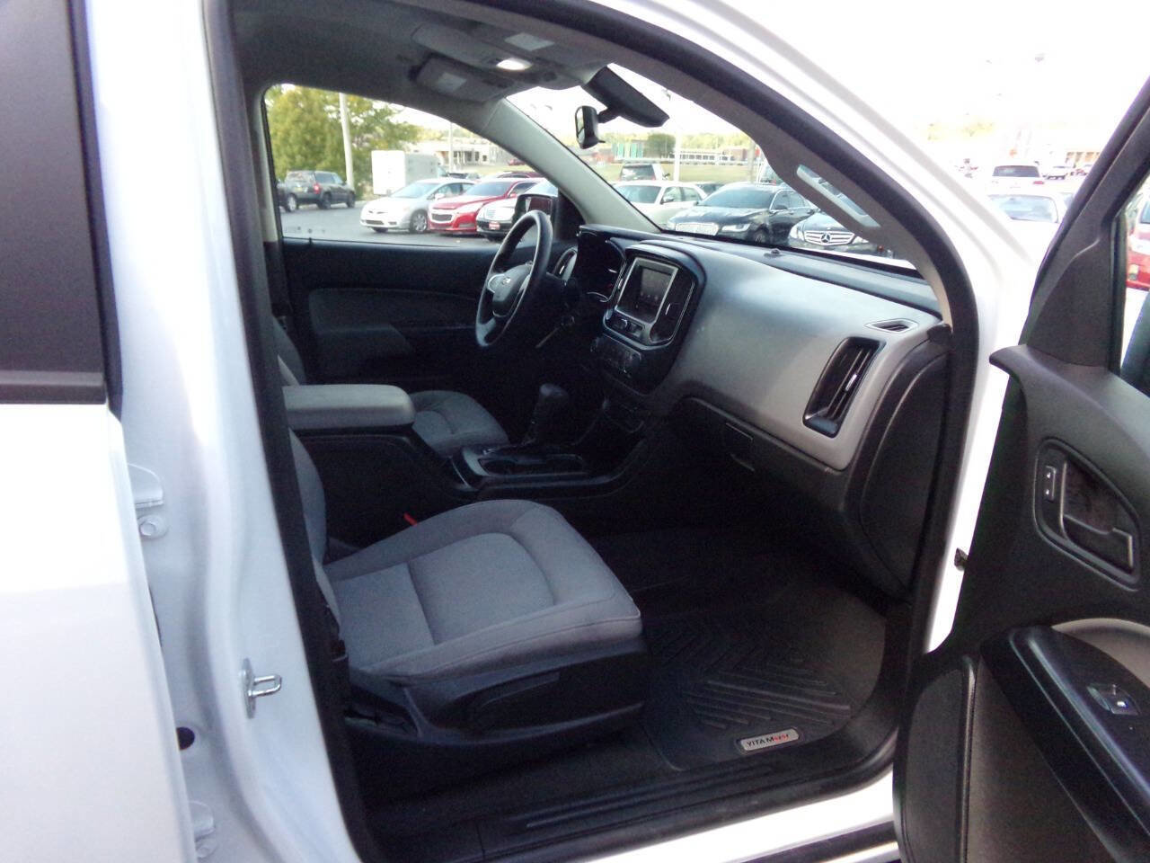 Used 2020 Chevrolet Colorado W/T w/ Custom Special Edition image 52