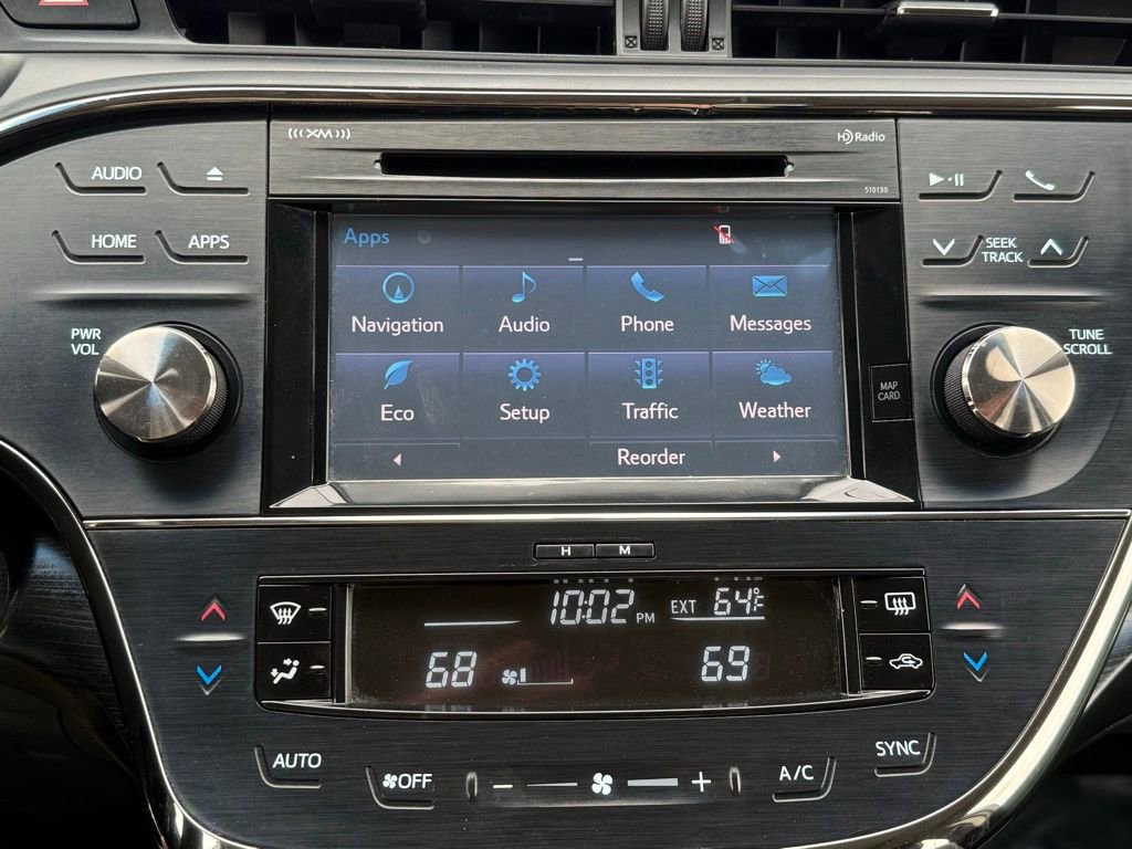 Used 2016 Toyota Avalon Touring image 30