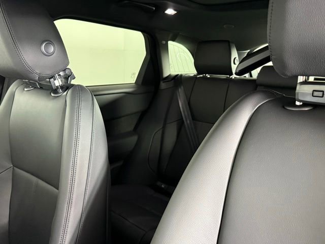 New 2026 Land Rover Range Rover Velar Dynamic SE image 16