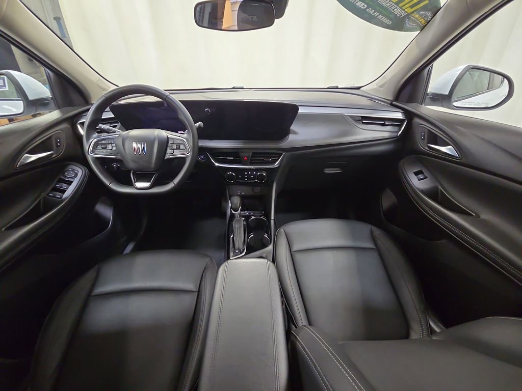 Certified 2024 Buick Encore GX Sport Touring FWD image 28