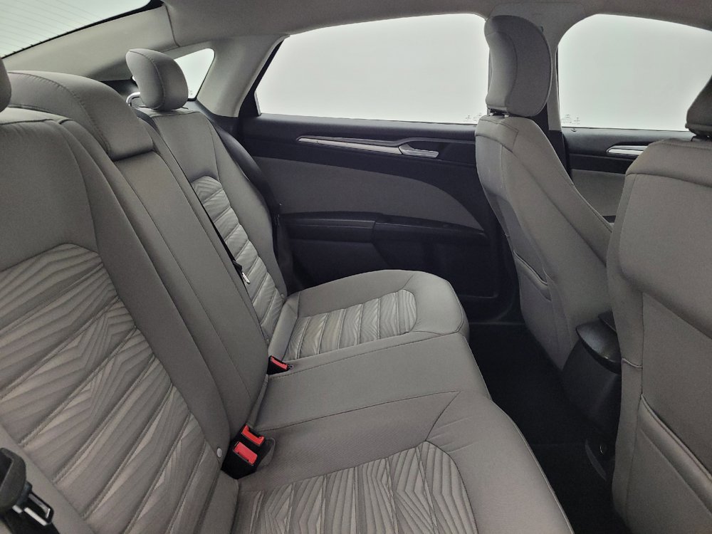 Used 2016 Ford Fusion S FWD image 19