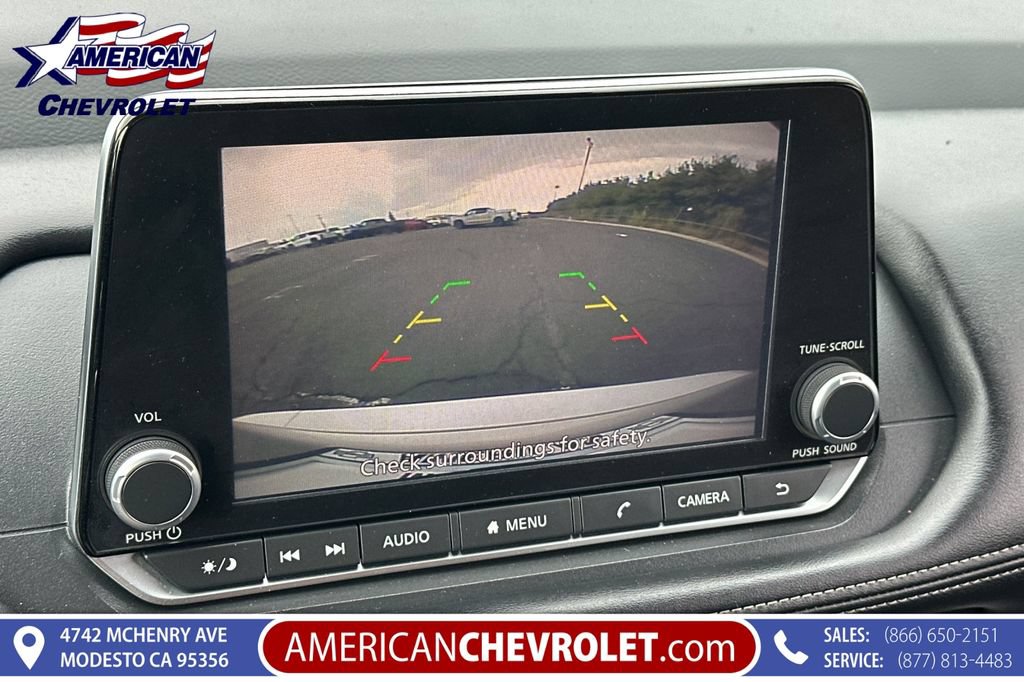 Used 2024 Nissan Rogue SV FWD image 27