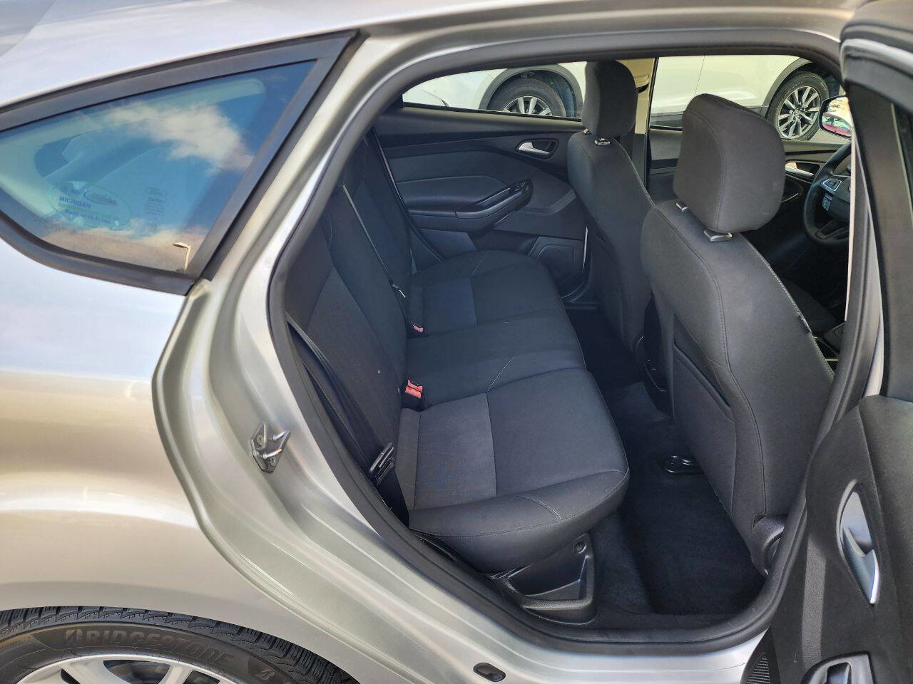 Used 2015 Ford Focus SE image 14