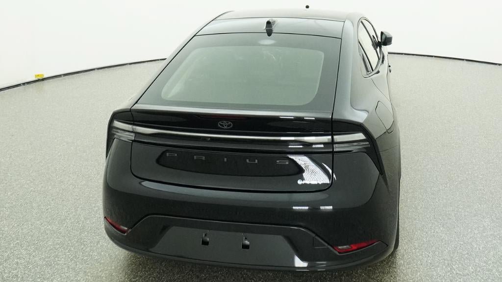 New 2026 Toyota Prius Plug-In Hybrid FWD image 7