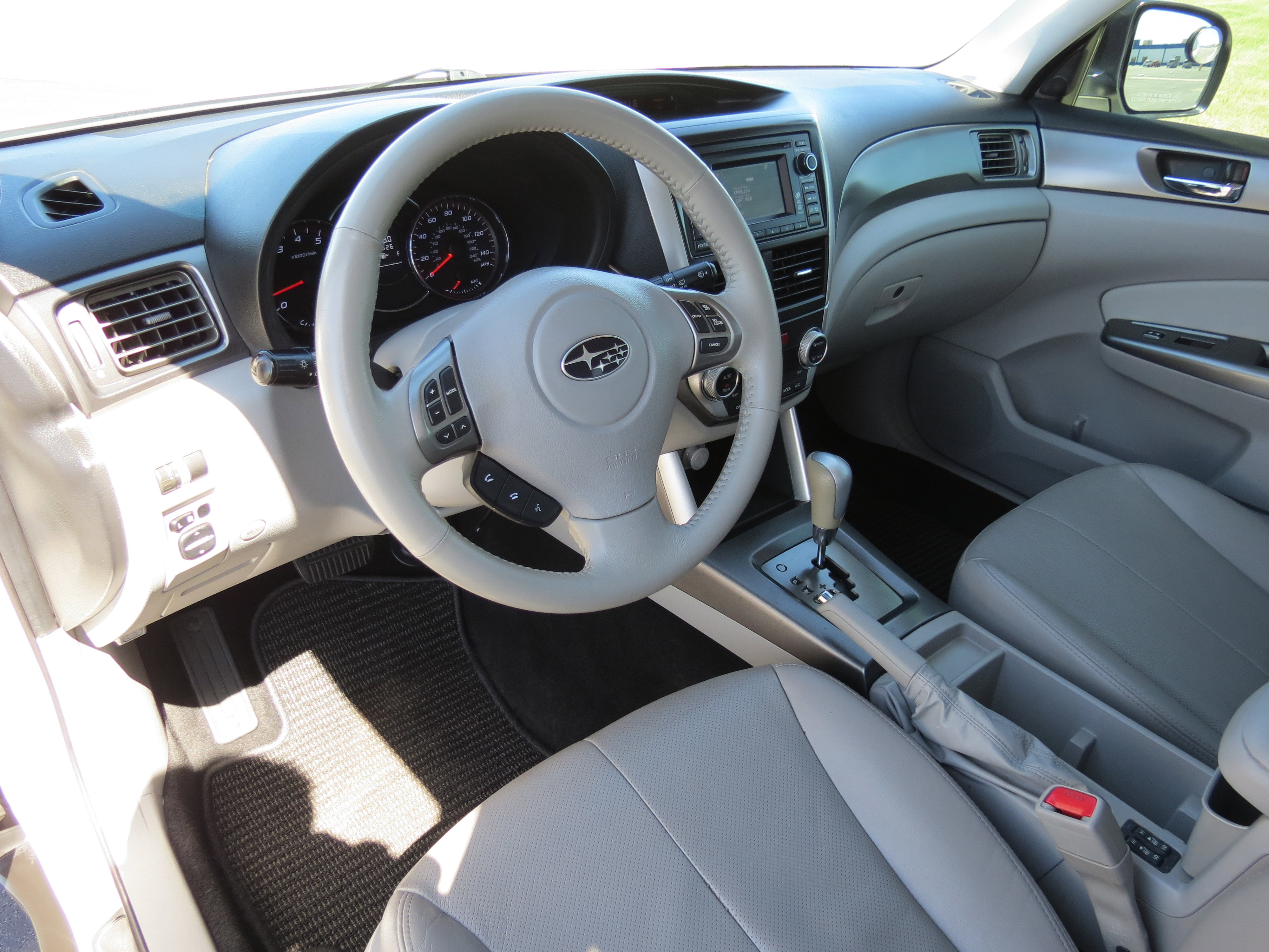 Used 2013 Subaru Forester 2.5X Touring AWD/4WD image 31