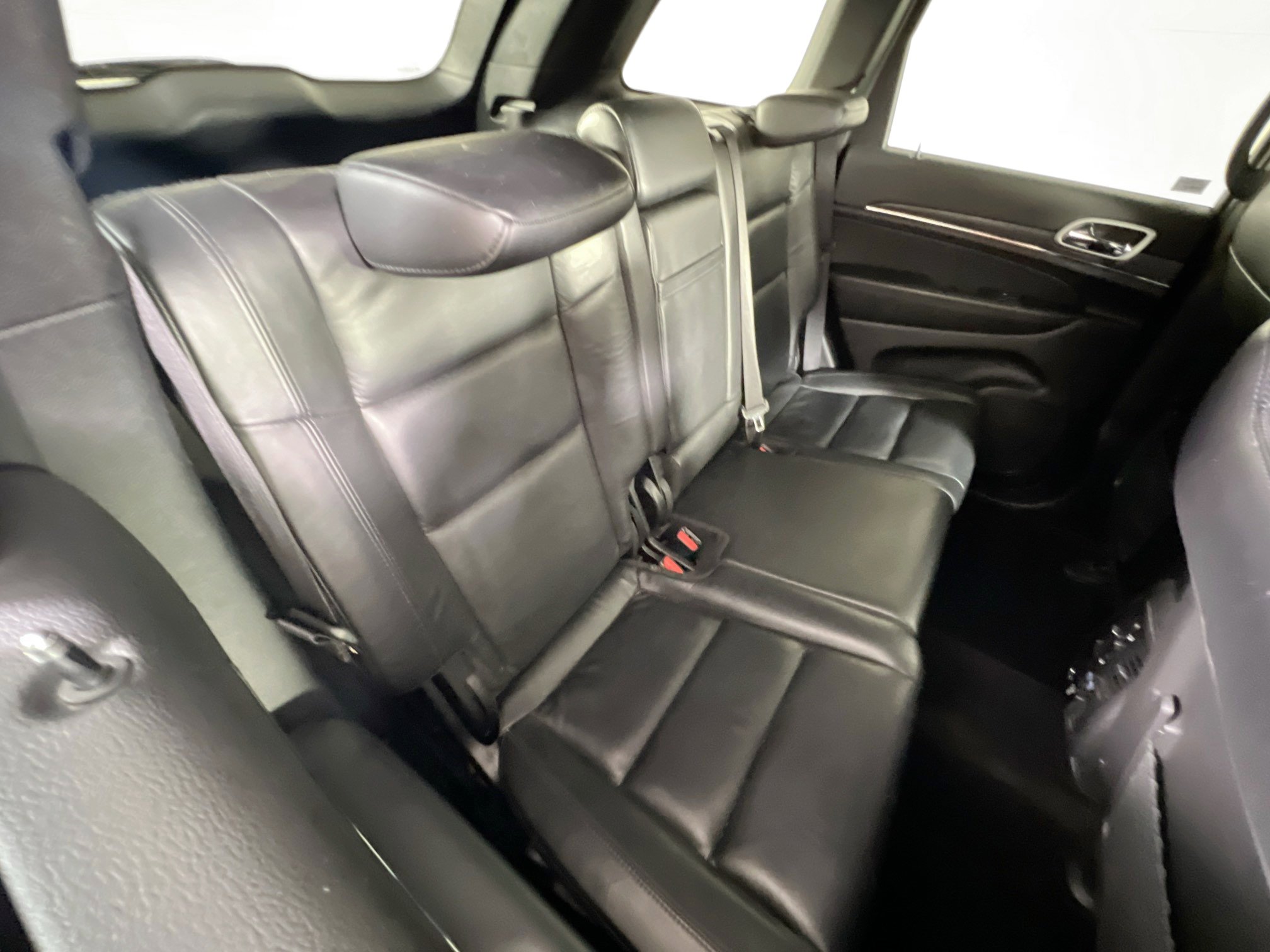 Used 2022 Jeep Grand Cherokee Limited image 27