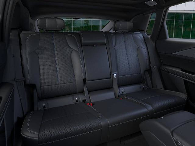 New 2027 Cadillac Lyriq Premium Sport w/ LPO, Floor Liner Package AWD/4WD image 17