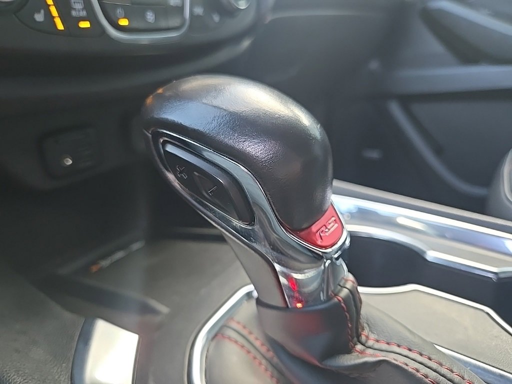 Used 2022 Chevrolet Traverse RS image 59