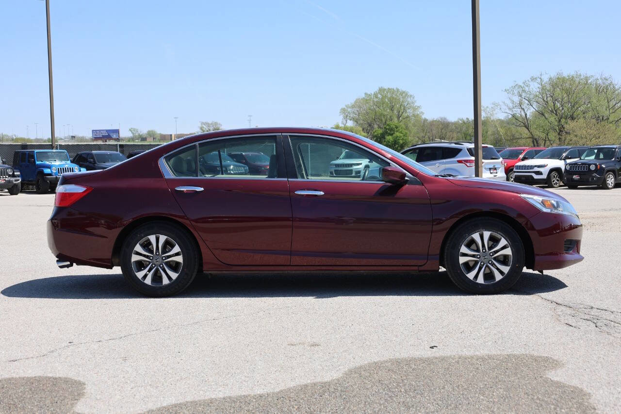 Used 2015 Honda Accord LX image 7