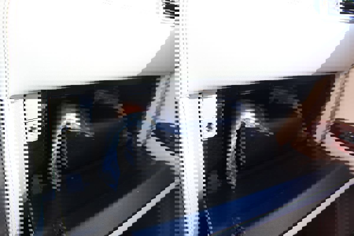 Used 2013 Lexus GX 460 Premium image 33