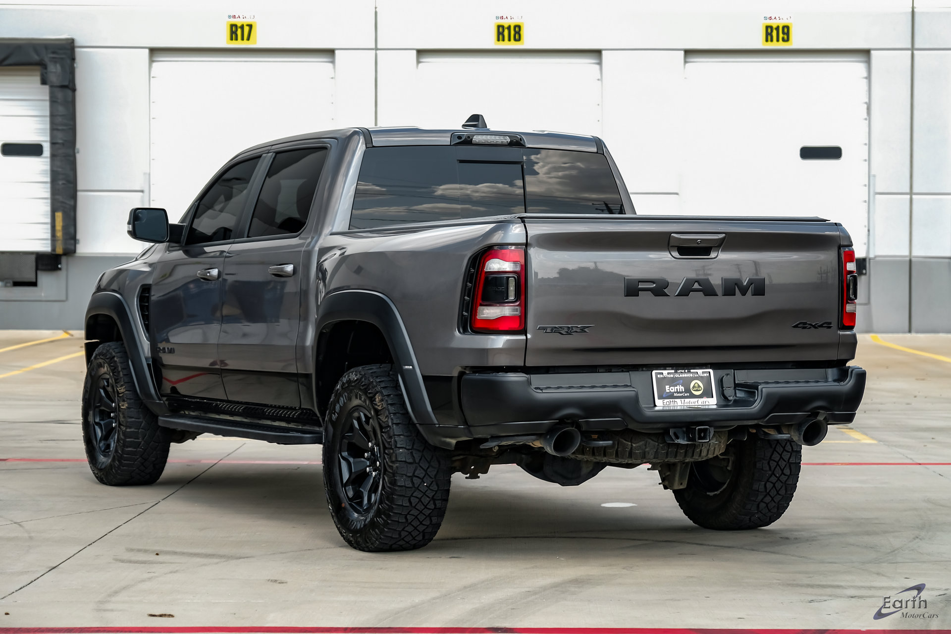 Used 2022 RAM 1500 TRX AWD/4WD image 11
