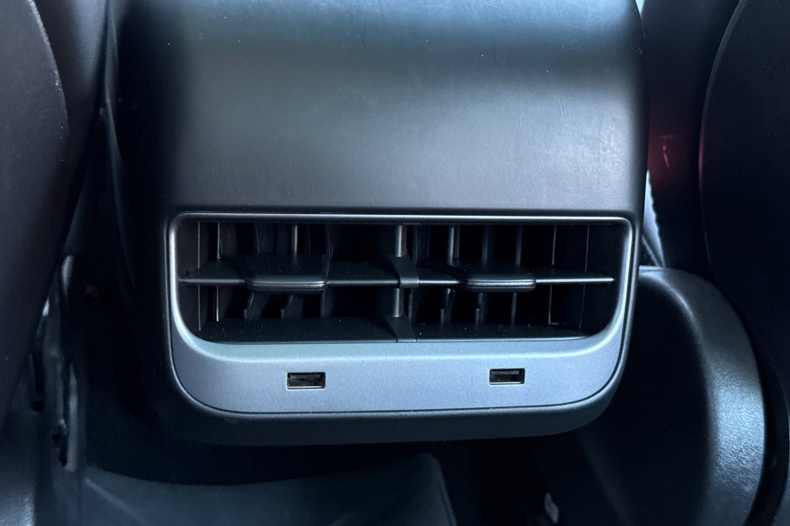 Used 2019 Tesla Model 3 Standard Range image 16