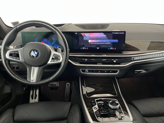 Used 2023 BMW X7 xDrive40i w/ Executive Package image 18