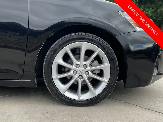 Used 2012 Lexus CT 200h Premium image 9