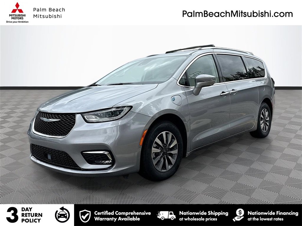 Used 2021 Chrysler Pacifica Touring-L