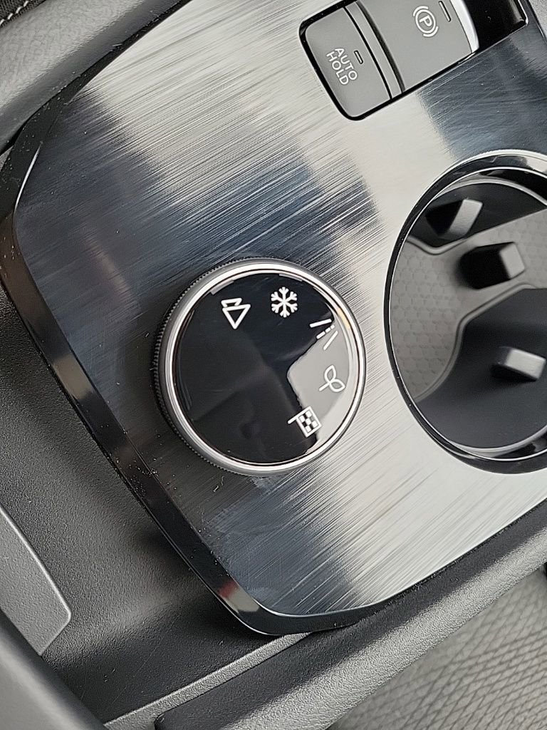 New 2026 Nissan Rogue SV image 27