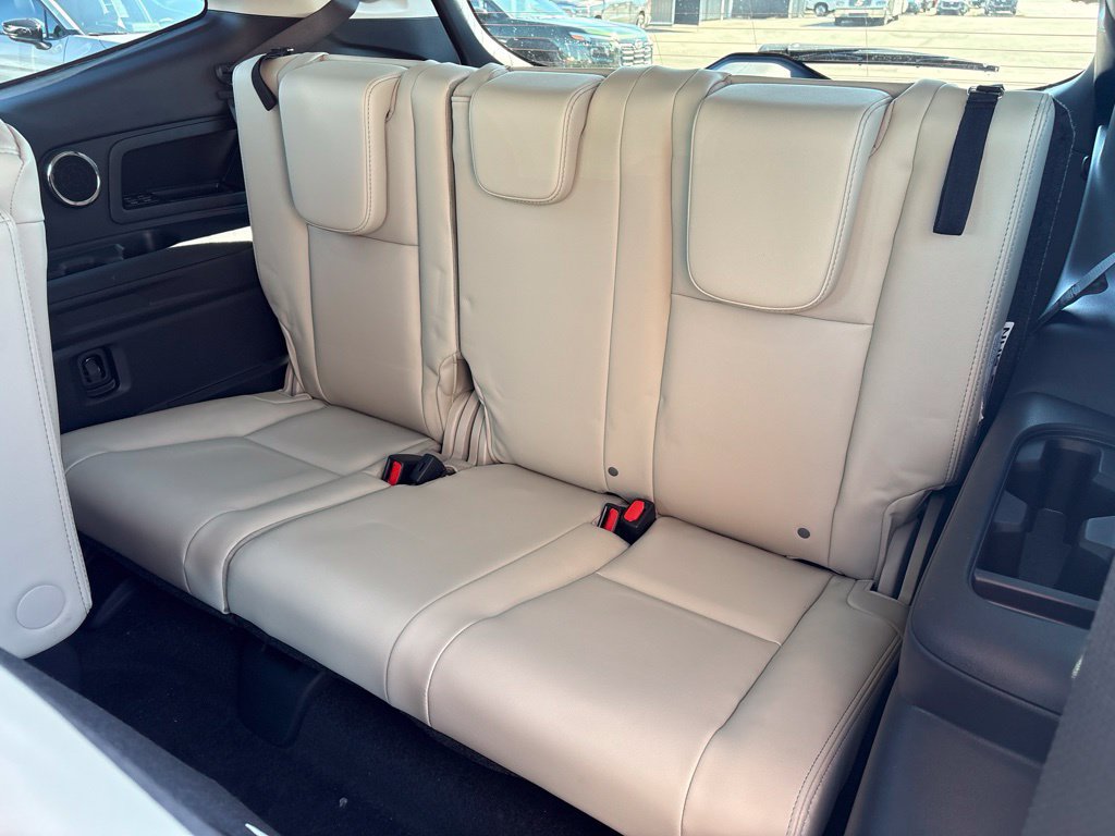 New 2027 Subaru Ascent Limited AWD/4WD image 13