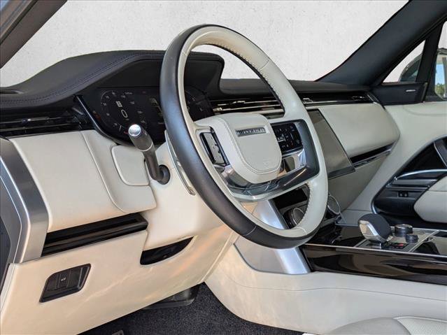 Used 2023 Land Rover Range Rover SE AWD/4WD image 11