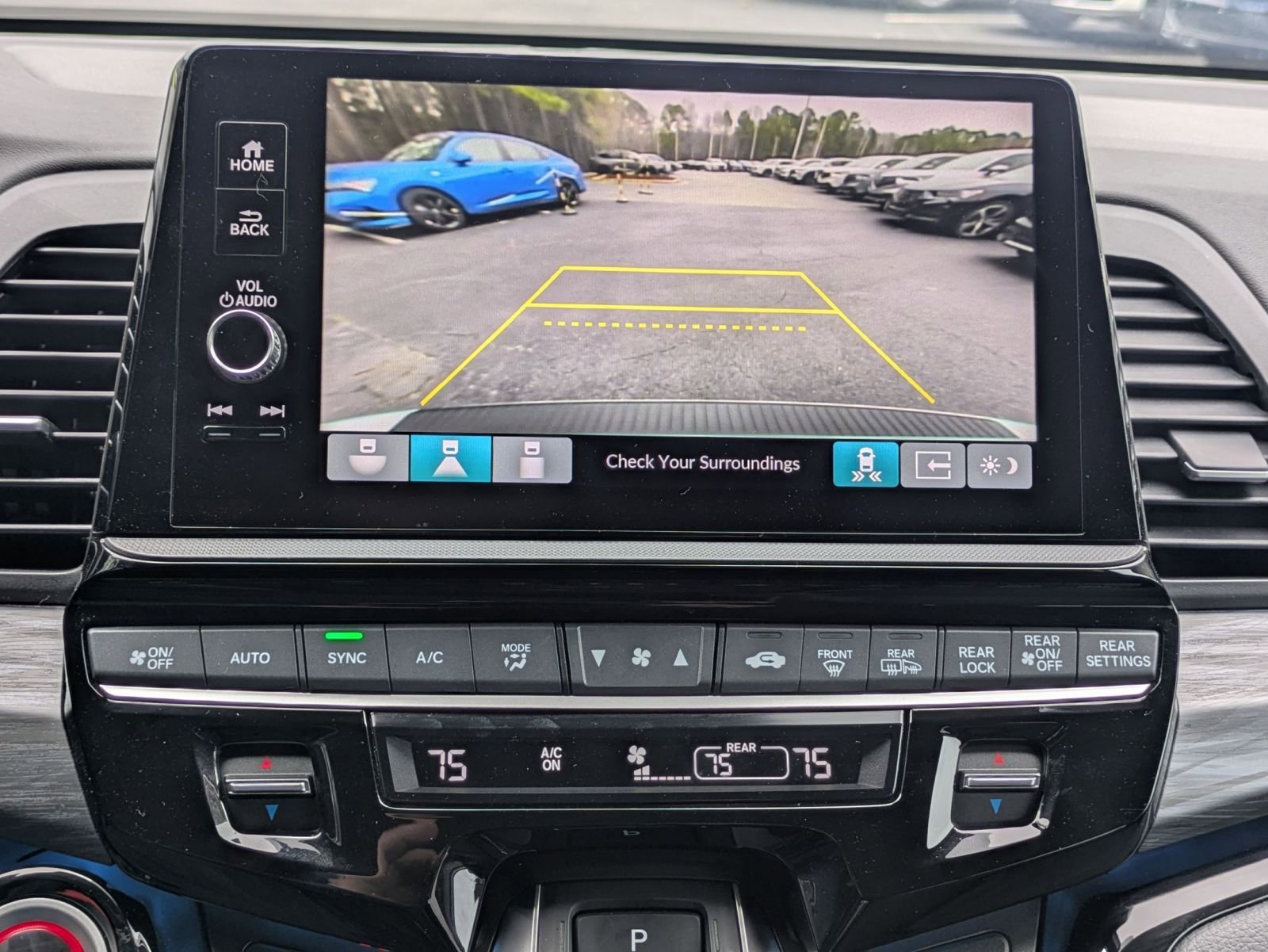 Used 2025 Honda Odyssey Elite image 14