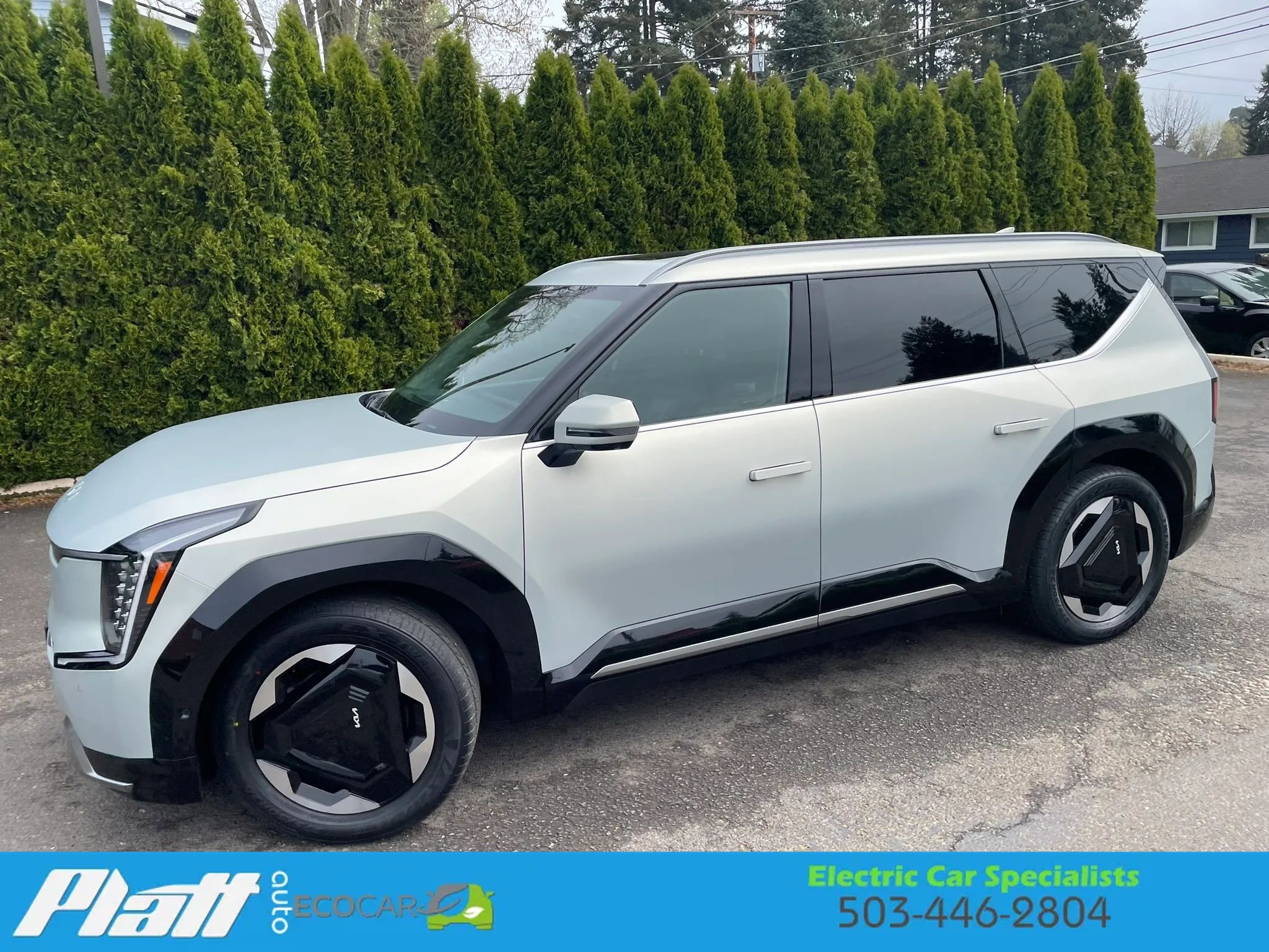 Used 2024 Kia EV9 Land image 3