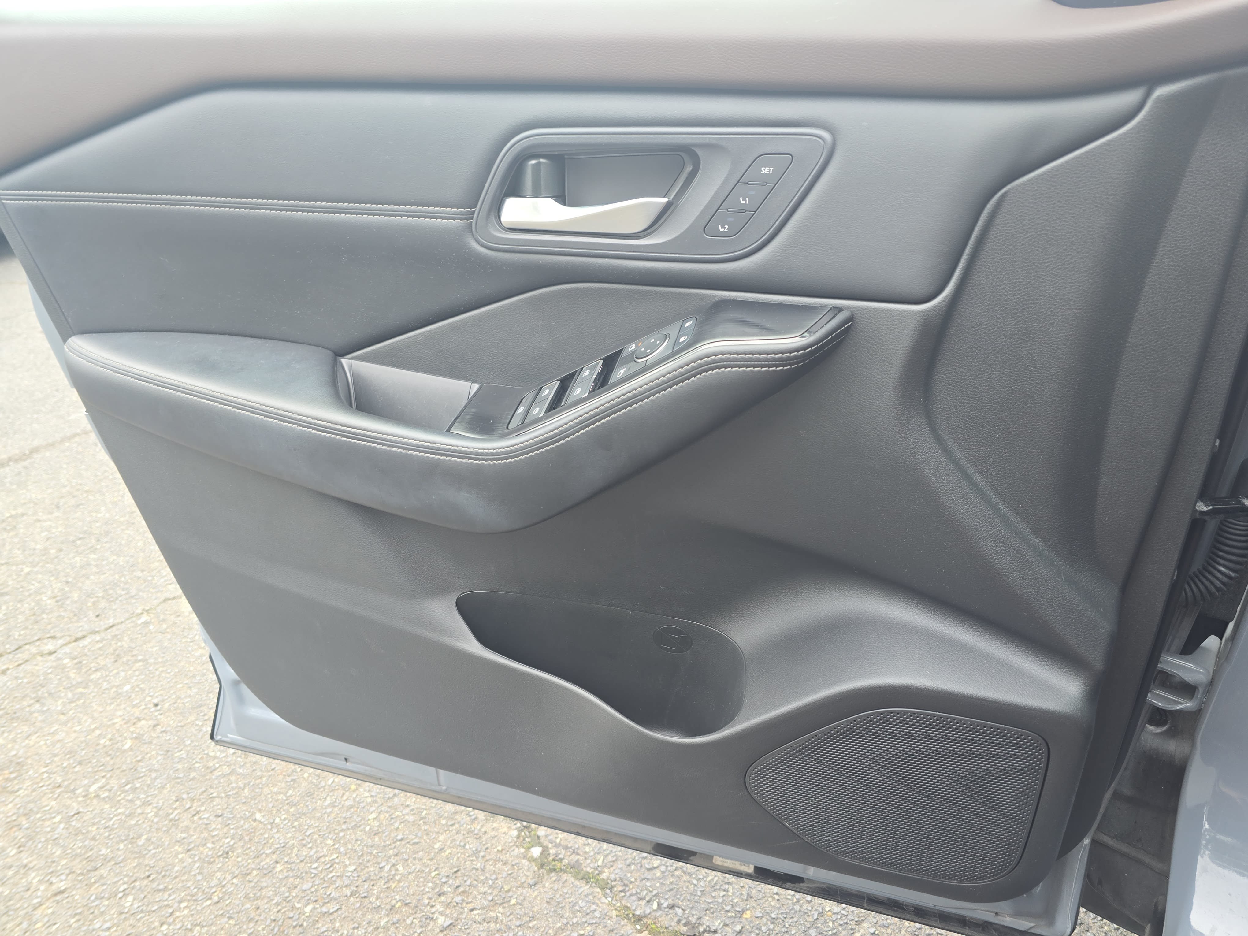 Certified 2023 Nissan Rogue SL FWD image 27