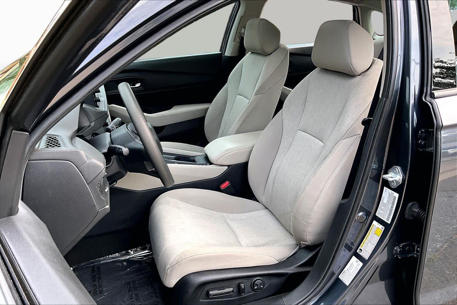 Used 2023 Honda Accord EX image 8