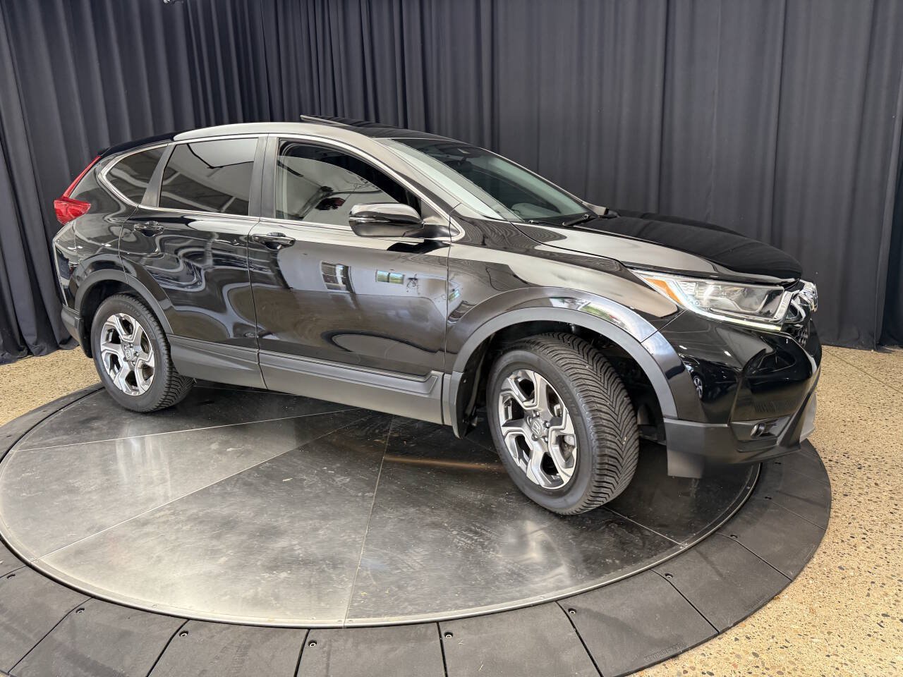 Used 2018 Honda CR-V EX image 11