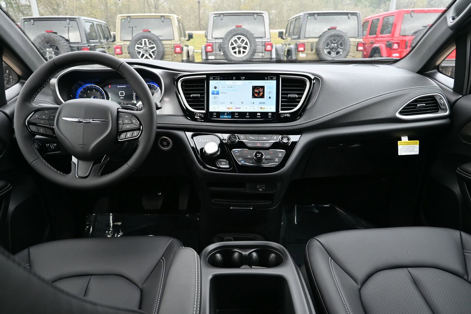 New 2026 Chrysler Pacifica Select image 18