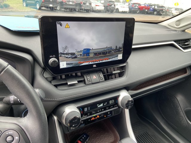 Used 2023 Toyota RAV4 Limited image 35