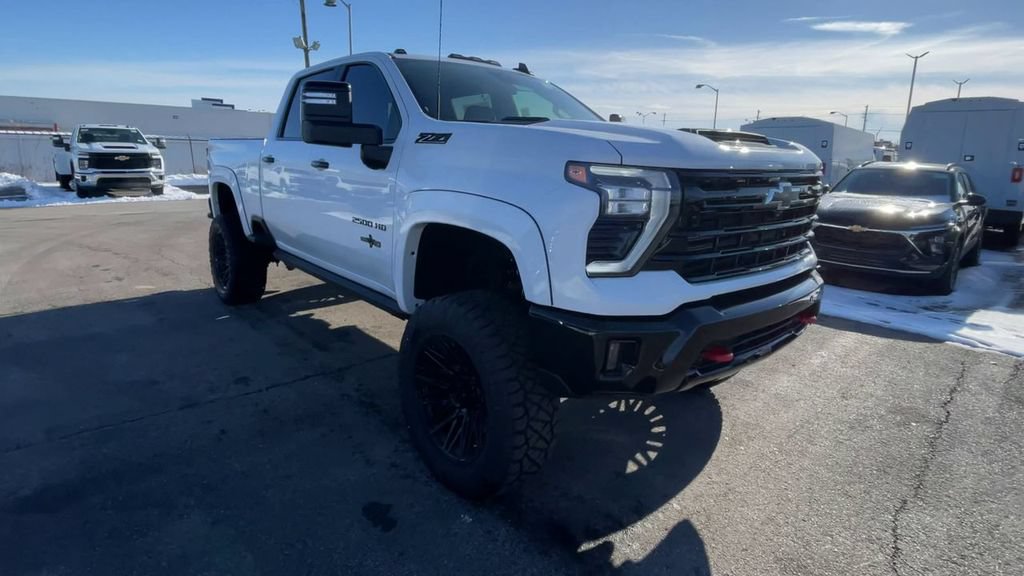 New 2026 Chevrolet Silverado 2500 LT w/ Trail Boss Package AWD/4WD image 4