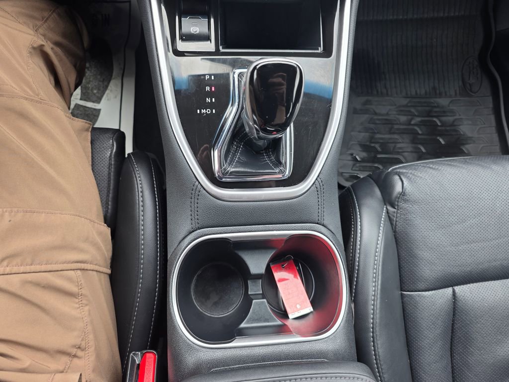 Used 2022 Subaru Legacy Limited w/ Popular Package #3 image 18